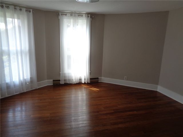 135 N Plum Street, Germantown, OH 45327