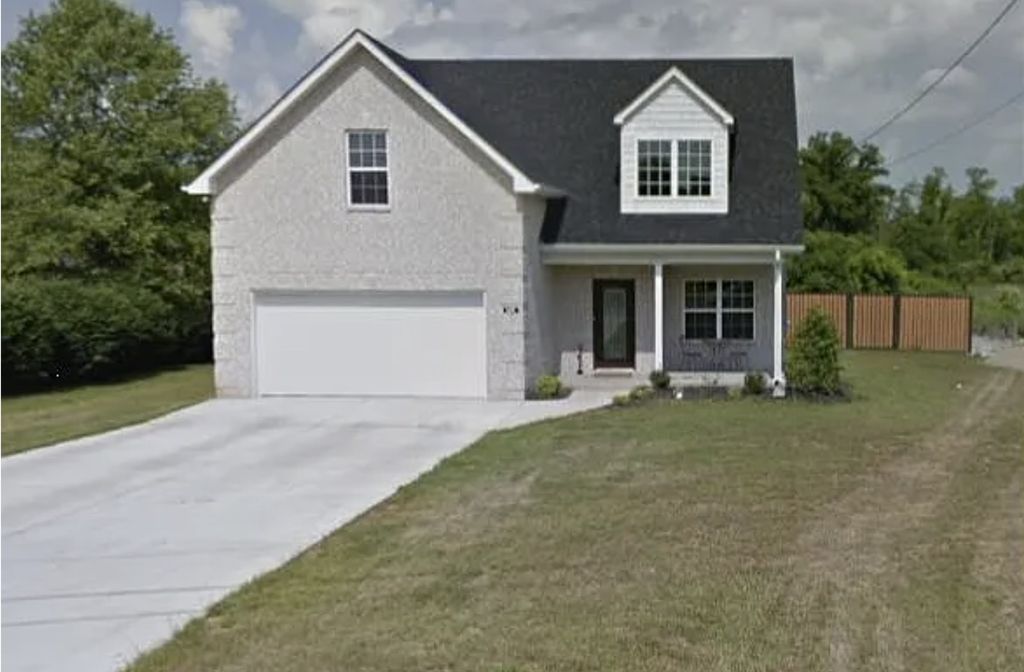809 Stewart Valley Dr, Smyrna, TN 37167