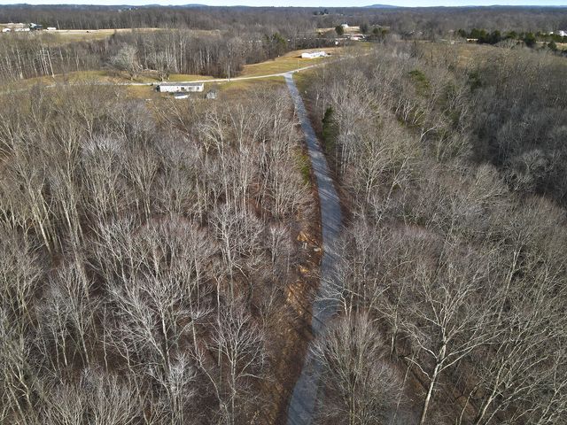 44 Carson Road, Russell Springs, KY 42642