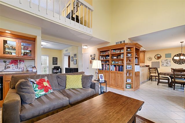 2954 Woodcroft Circle, Carrollton, TX 75006