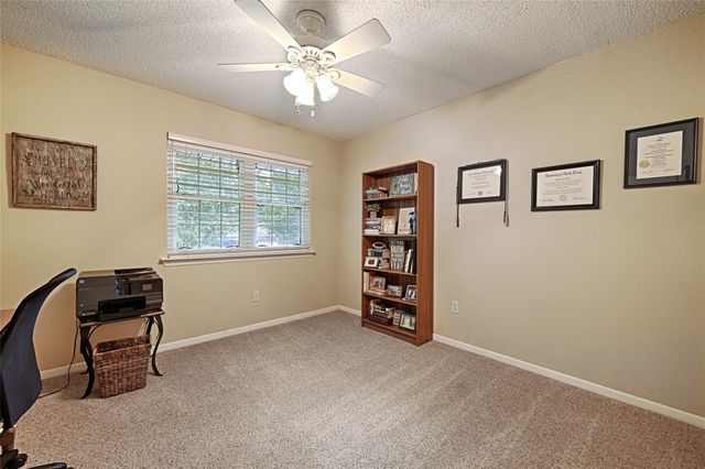 2954 Woodcroft Circle, Carrollton, TX 75006