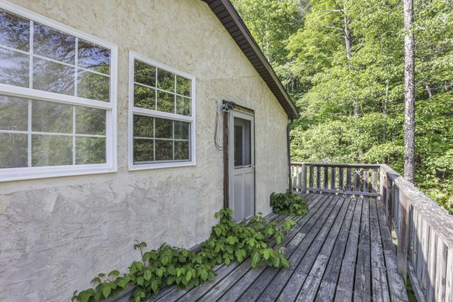 11097 Frasure Helber Road, Logan, OH 43138