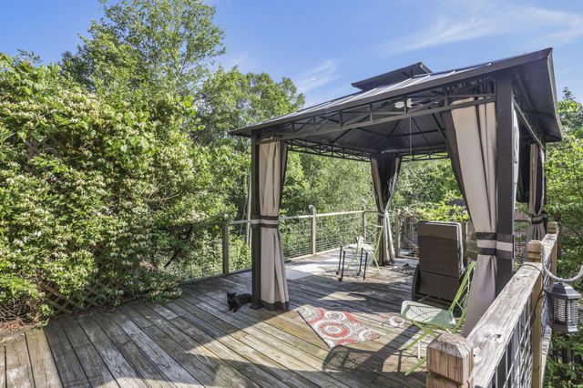 11097 Frasure Helber Road, Logan, OH 43138