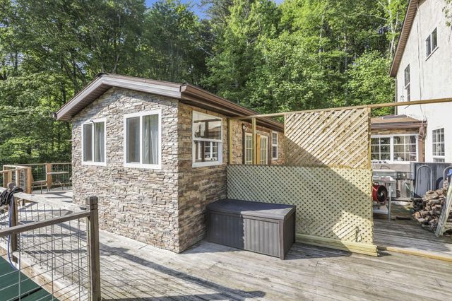 11097 Frasure Helber Road, Logan, OH 43138