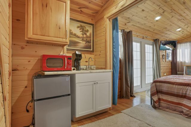 11097 Frasure Helber Road, Logan, OH 43138