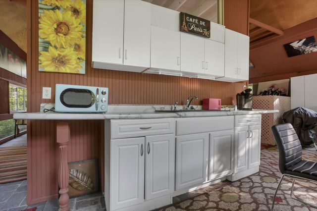 11097 Frasure Helber Road, Logan, OH 43138