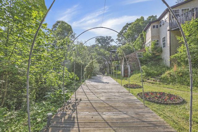 11097 Frasure Helber Road, Logan, OH 43138