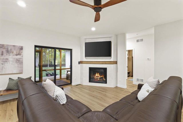 2941 Wild Goose Way, Stoughton, WI 53589