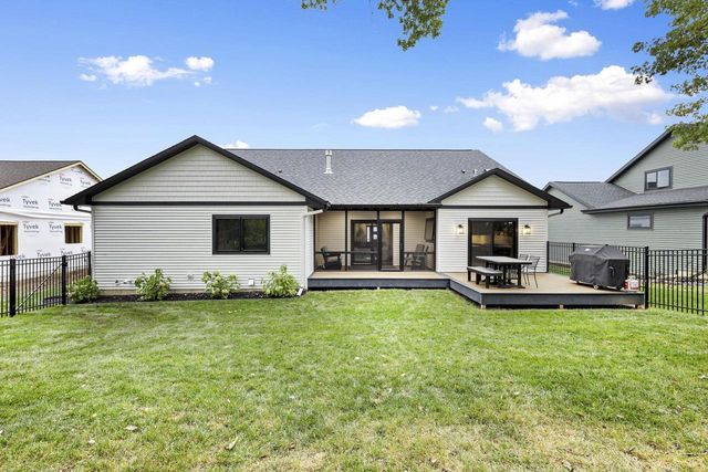 2941 Wild Goose Way, Stoughton, WI 53589
