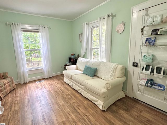 100 Garrison Street, Easley, SC 29640