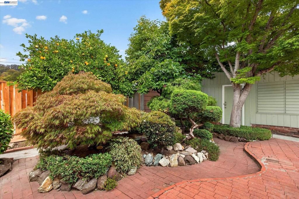 Image 30 of property listing at 1075 Durant Ave, San Leandro, CA 94577