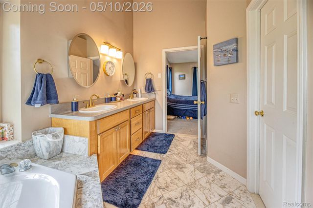 30425 Ridge Court, Lyon Charter Township, MI 48165