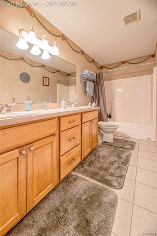 30425 Ridge Court, Lyon Charter Township, MI 48165