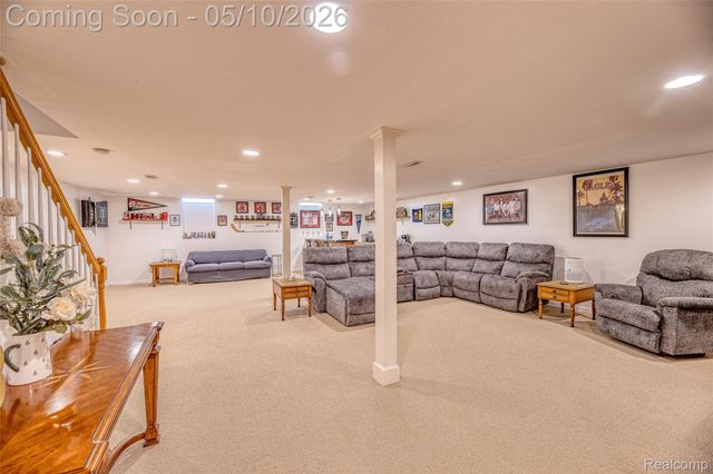 30425 Ridge Court, Lyon Charter Township, MI 48165