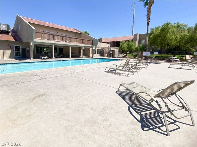 5160 Indian River Drive 348, Las Vegas, NV 89103