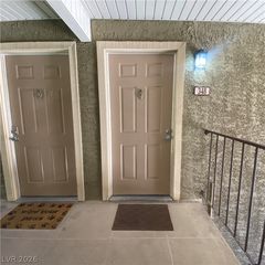 5160 Indian River Drive 348, Las Vegas, NV 89103