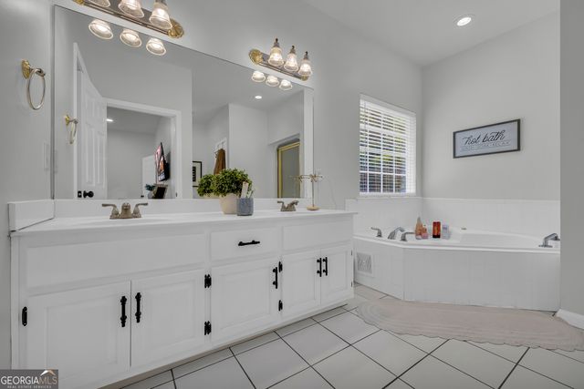 163 Tuxedo Drive, Commerce, GA 30530