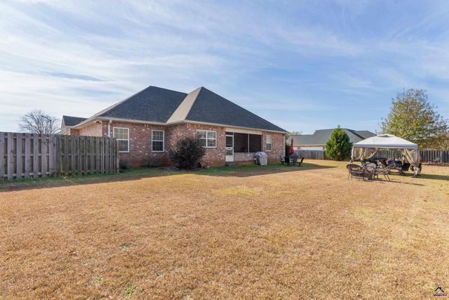 1022 Thistlewood Drive, Kathleen, GA 31047