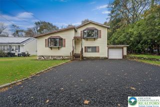 217 Coach Road, Coolbaugh Twp, PA 18466