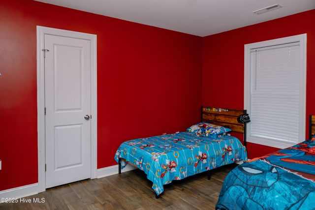 6820 Dunridge Lane, Sims, NC 27880