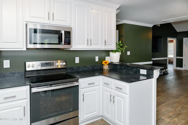 6820 Dunridge Lane, Sims, NC 27880