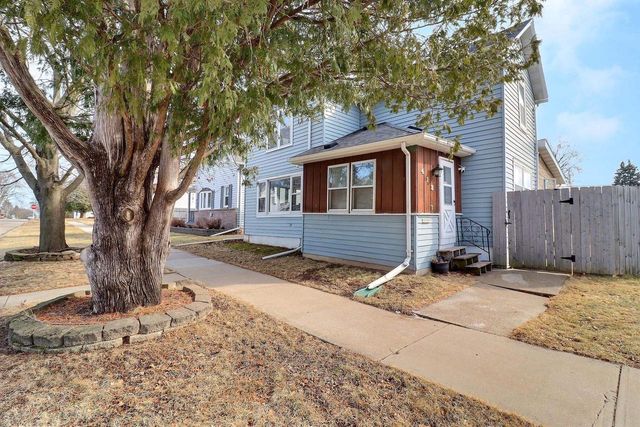 413 W 6TH STREET, Kaukauna, WI 54130