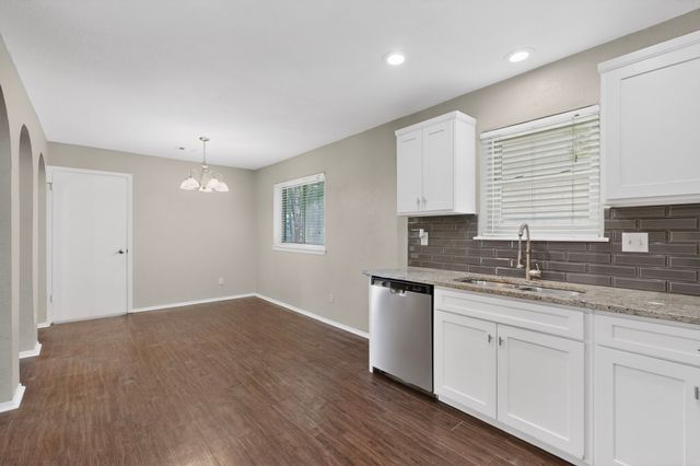 1620 Glenhill Lane, Lewisville, TX 75077