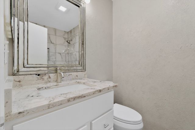 1620 Glenhill Lane, Lewisville, TX 75077