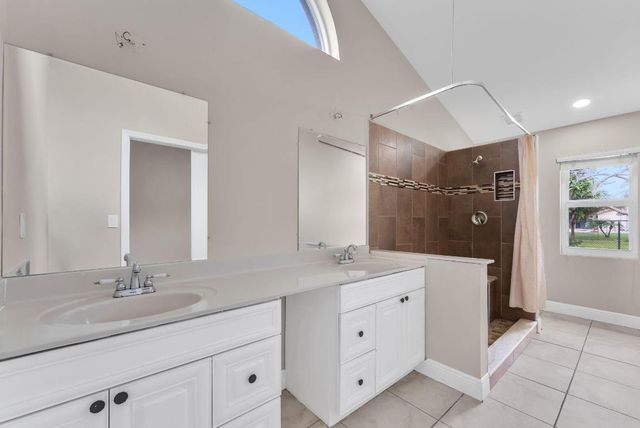 10185 Grove Lane, Cooper City, FL 33328