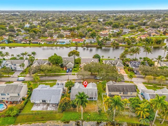 10185 Grove Lane, Cooper City, FL 33328