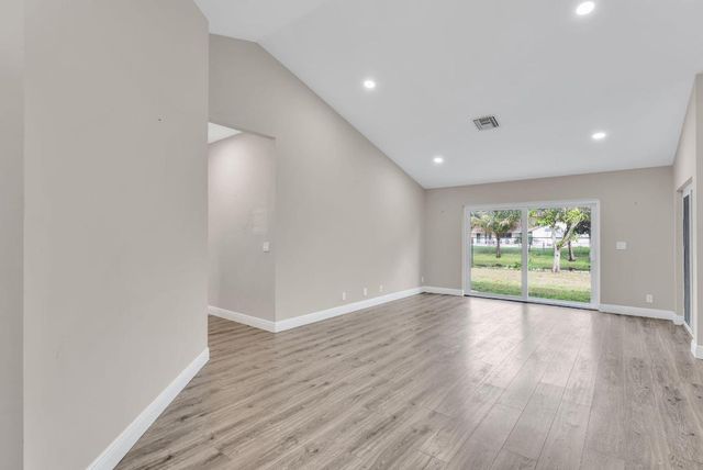 10185 Grove Lane, Cooper City, FL 33328