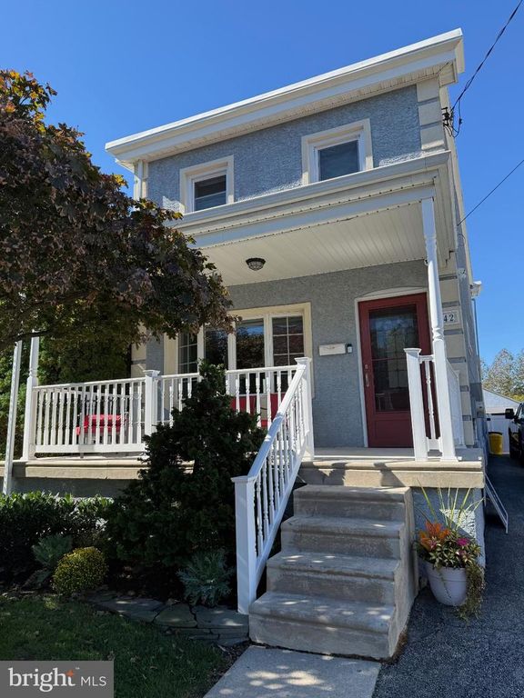 42 MADISON AVE, Bala Cynwyd, PA 19004