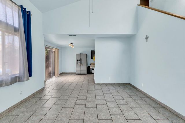 1718 Wildflower Cir, Yuba City, CA 95993
