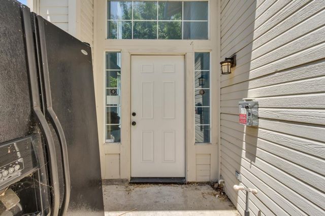 1718 Wildflower Cir, Yuba City, CA 95993