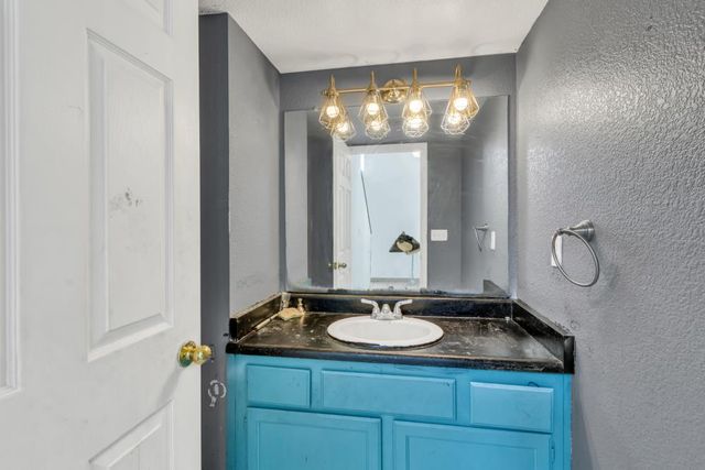1718 Wildflower Cir, Yuba City, CA 95993