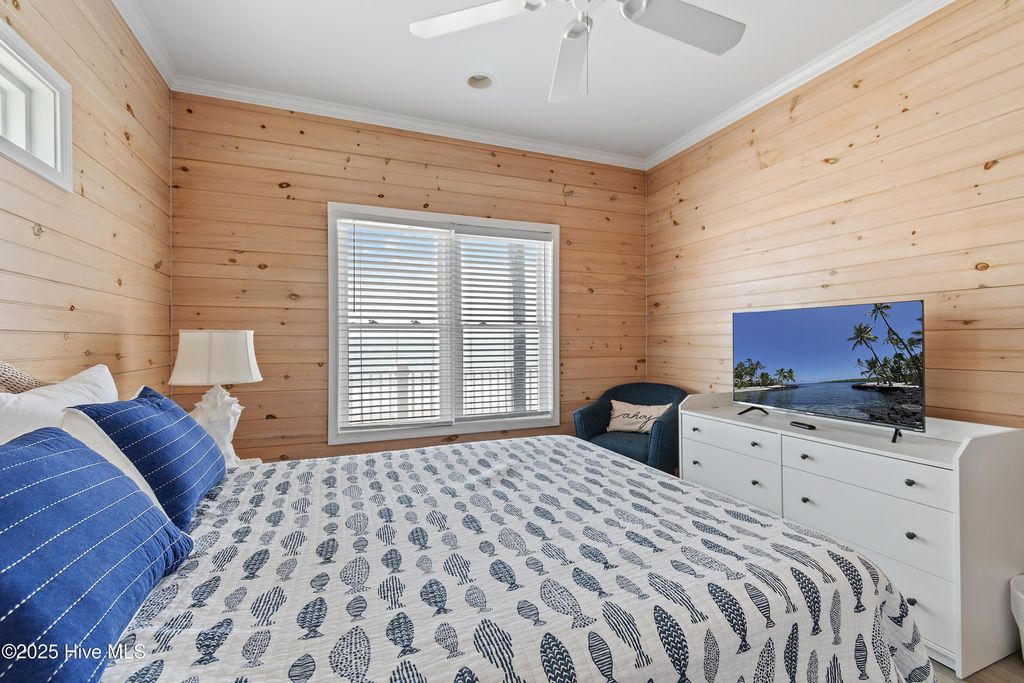 Image 23 of property listing at 6621 W Beach Drive, Oak Island, NC 28465