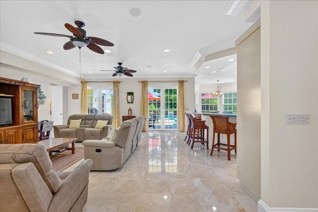 11651 SW 3rd Street, Plantation, FL 33325