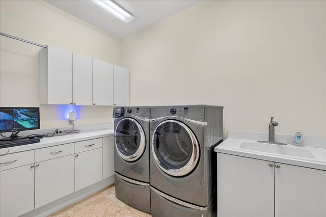 11651 SW 3rd Street, Plantation, FL 33325