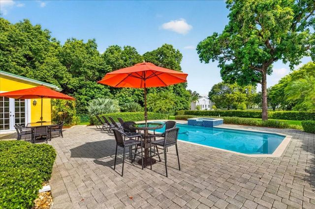 11651 SW 3rd Street, Plantation, FL 33325