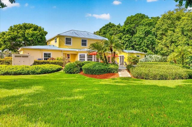 11651 SW 3rd Street, Plantation, FL 33325