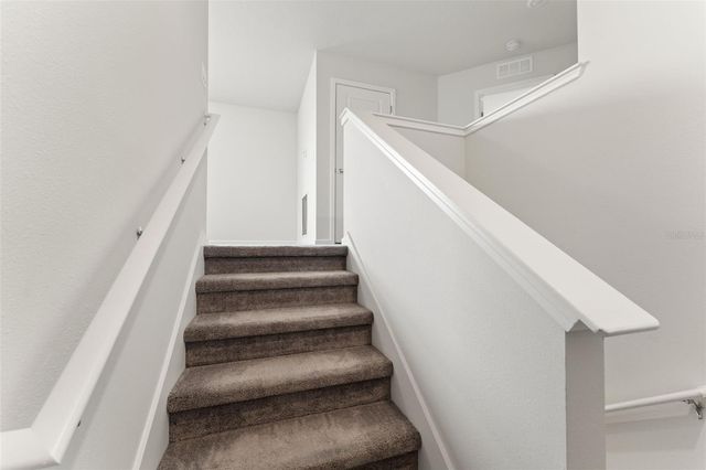 31329 AMBERVIEW BEND, Wesley Chapel, FL 33545