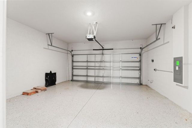 31329 AMBERVIEW BEND, Wesley Chapel, FL 33545