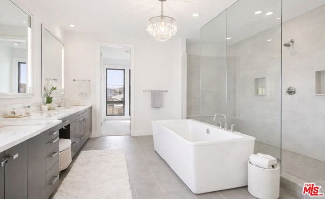 18471 Corte Zapala, Morgan Hill, CA 95037