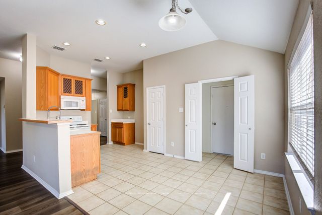 1248 Round Pen Run, Fort Worth, TX 76052