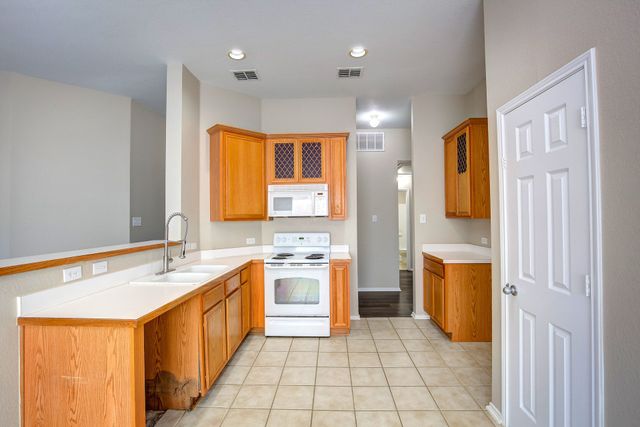 1248 Round Pen Run, Fort Worth, TX 76052