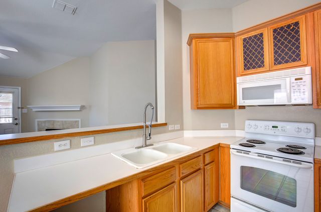 1248 Round Pen Run, Fort Worth, TX 76052