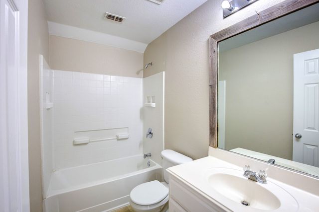 1248 Round Pen Run, Fort Worth, TX 76052