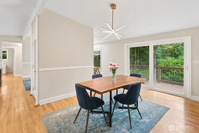15936 76th Place NE, Kenmore, WA 98028
