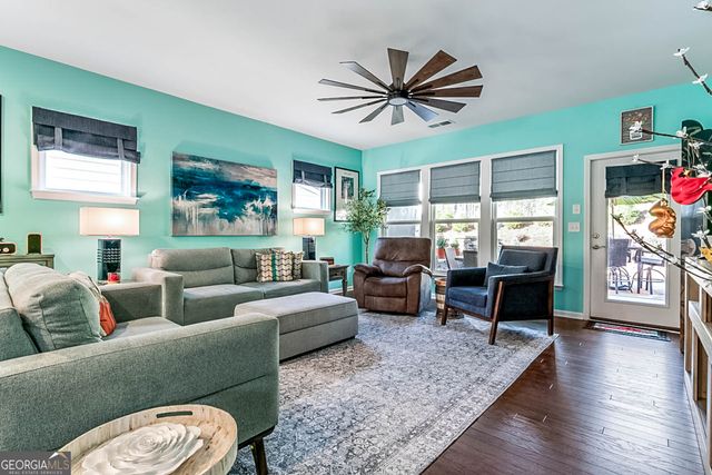 221 Little Gem Court, Griffin, GA 30223