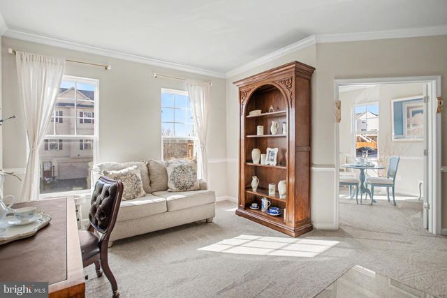 225 PATCHWORK DR, Stephenson, VA 22656